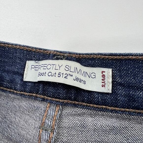 Levi's Women's Perfectly Slimming 512 Bootcut Blue Jeans Button Pockets size 10S - Picture 6 of 10